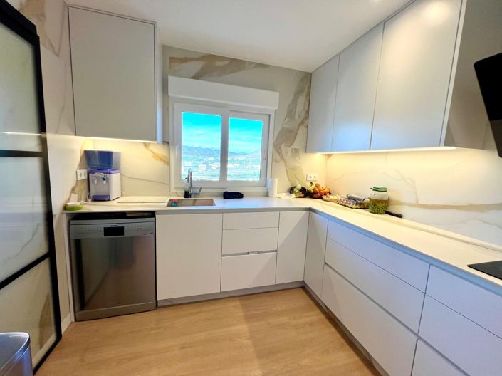 Image No.26-4 Bed Villa for sale