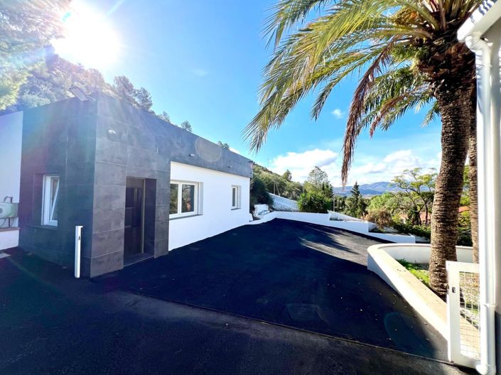 Image No.40-4 Bed Villa for sale