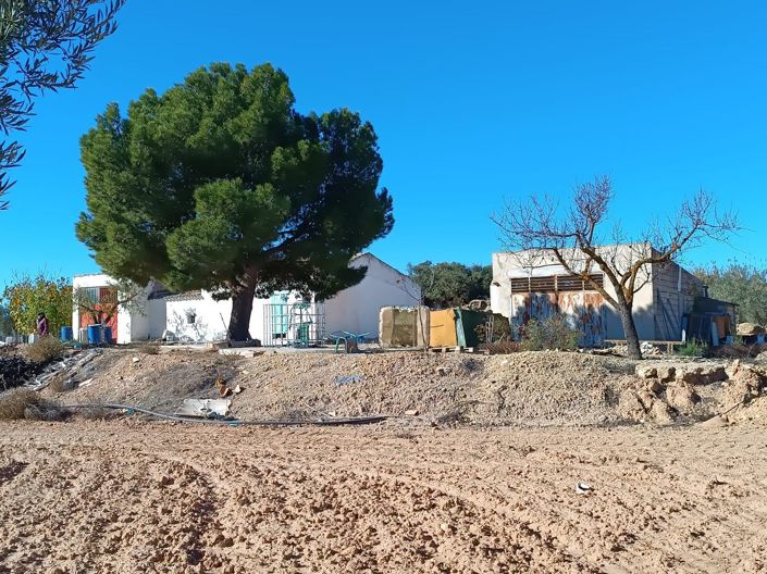 Image No.4-2 Bed Country House for sale