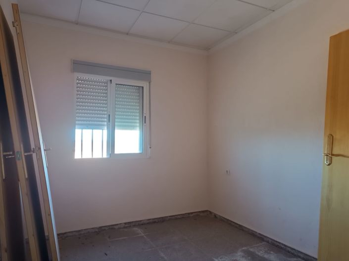 Image No.10-3 Bed Country House for sale