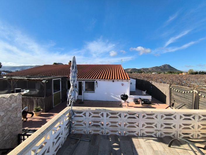 Image No.37-5 Bed Villa for sale