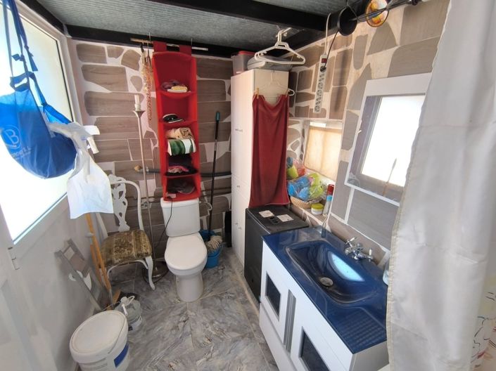 Image No.8-2 Bed Country House for sale