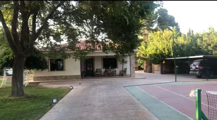 Image No.16-4 Bed Villa for sale