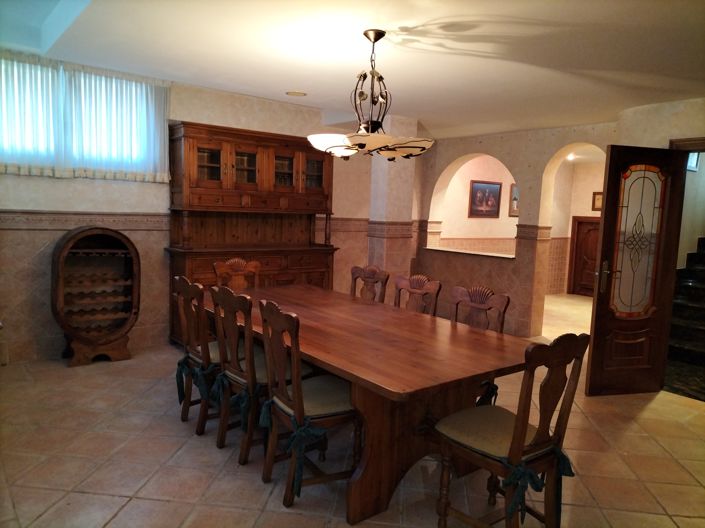 Image No.19-4 Bed Villa for sale