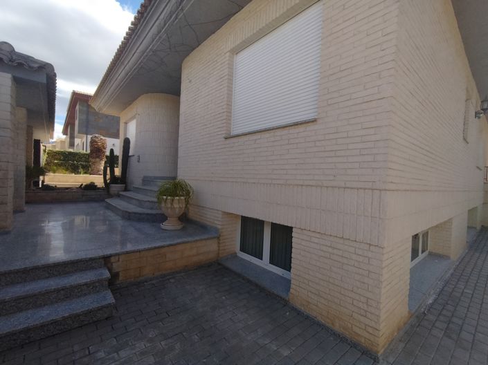 Image No.46-4 Bed Villa for sale