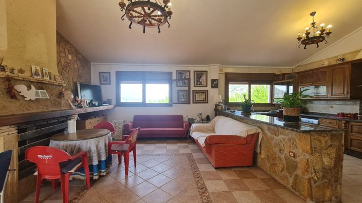 Image No.13-Villa de 4 chambres à vendre à Petrer