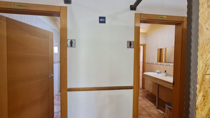 Image No.37-4 Bed Villa for sale