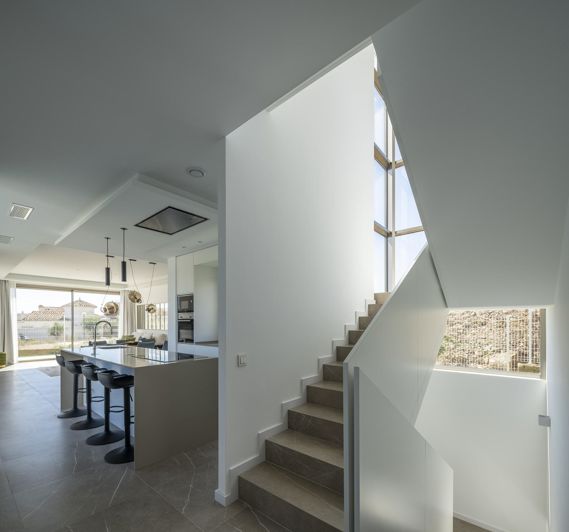 Image No.16-5 Bed Villa for sale