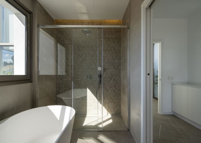 Image No.23-5 Bed Villa for sale