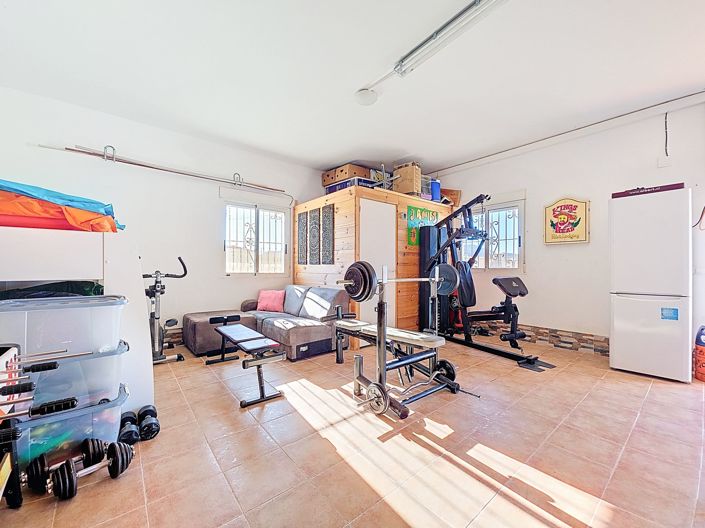 Image No.40-4 Bed Villa for sale