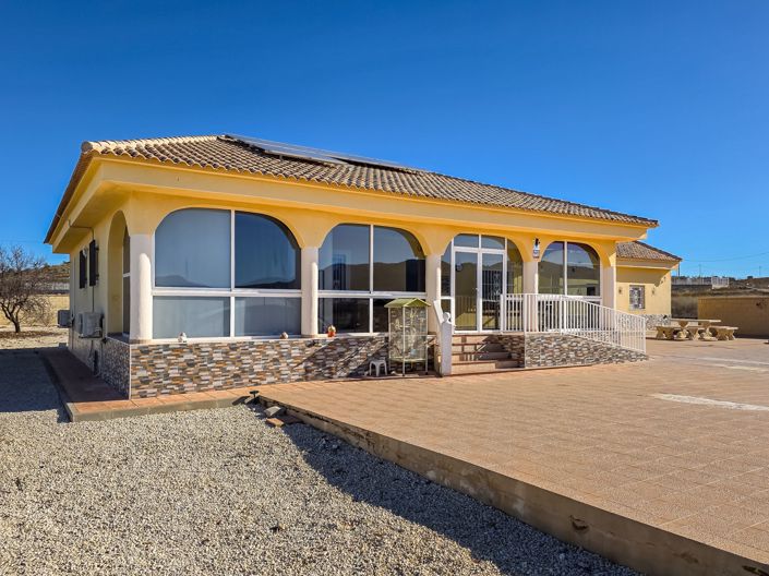 Image No.44-4 Bed Villa for sale