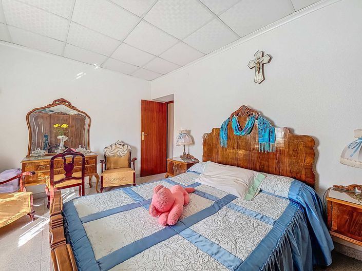 Image No.22-3 Bed Townhouse for sale