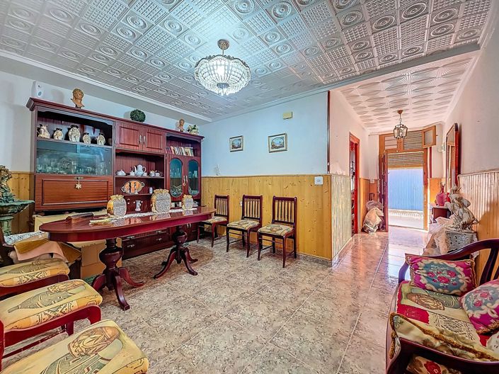 Image No.3-3 Bed Townhouse for sale