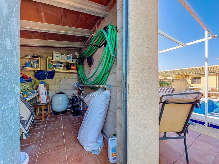 Image No.48-6 Bed Country House for sale