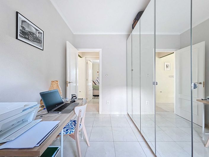 Image No.19-3 Bed Villa for sale