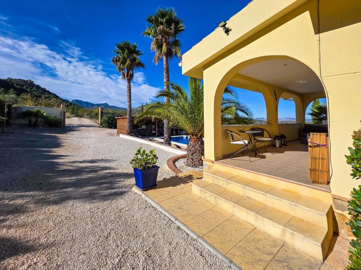 Image No.40-3 Bed Villa for sale