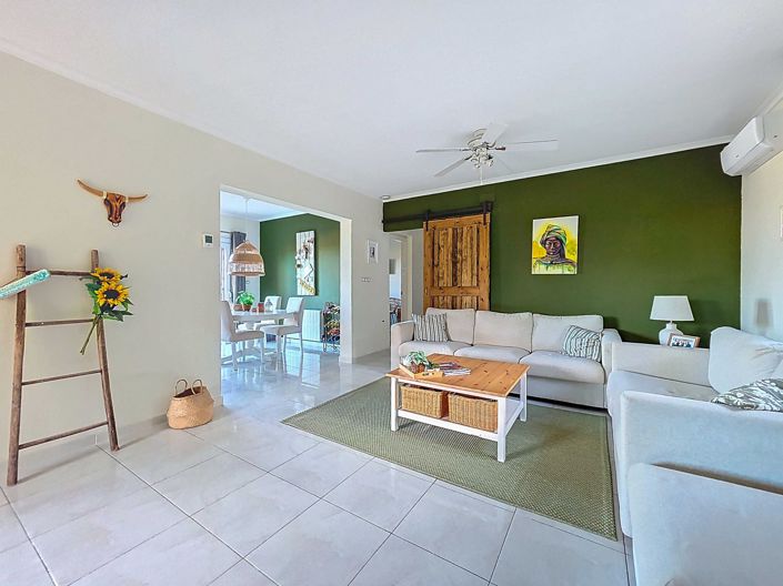 Image No.6-3 Bed Villa for sale