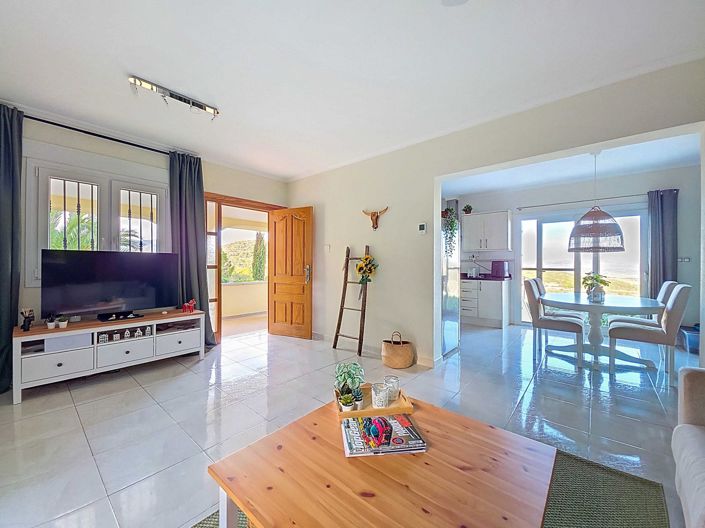 Image No.8-3 Bed Villa for sale