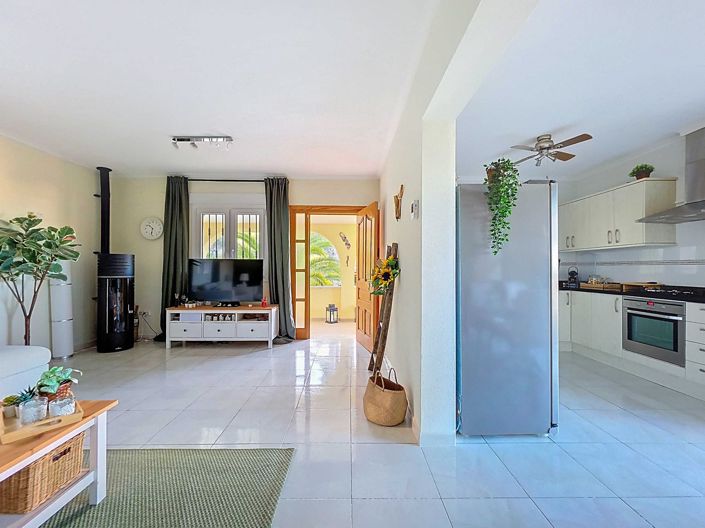 Image No.9-3 Bed Villa for sale