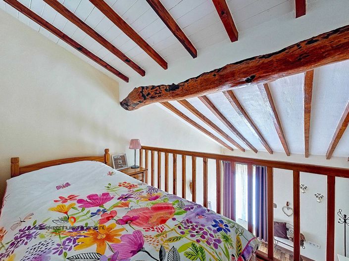 Image No.29-4 Bed Townhouse for sale