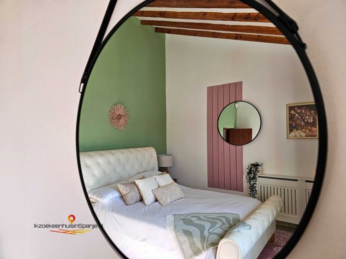 Image No.38-4 Bed Townhouse for sale