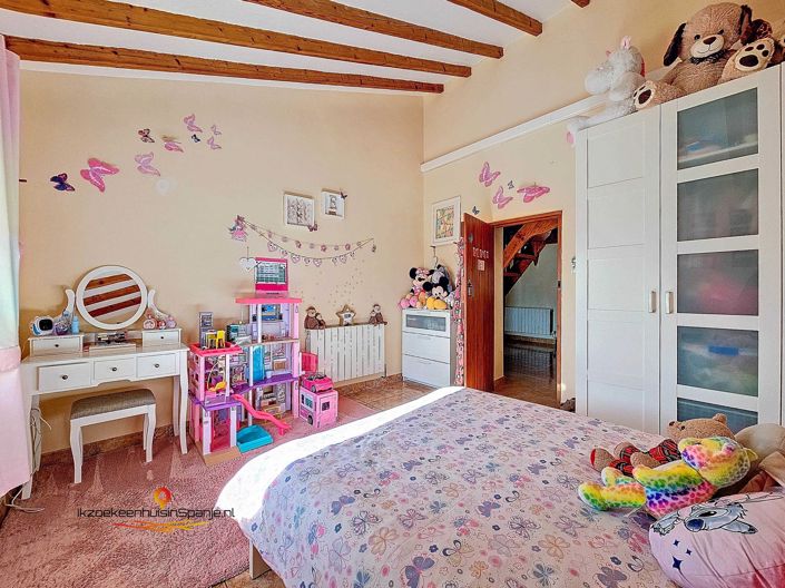 Image No.41-4 Bed Townhouse for sale