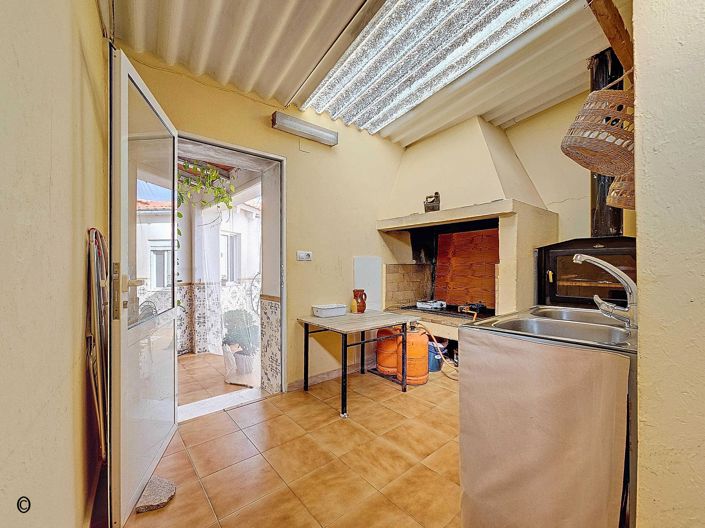 Image No.34-3 Bed Townhouse for sale