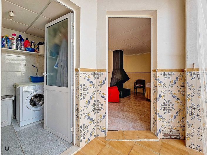 Image No.44-3 Bed Townhouse for sale