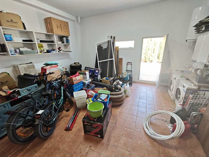 Image No.37-3 Bed Villa for sale