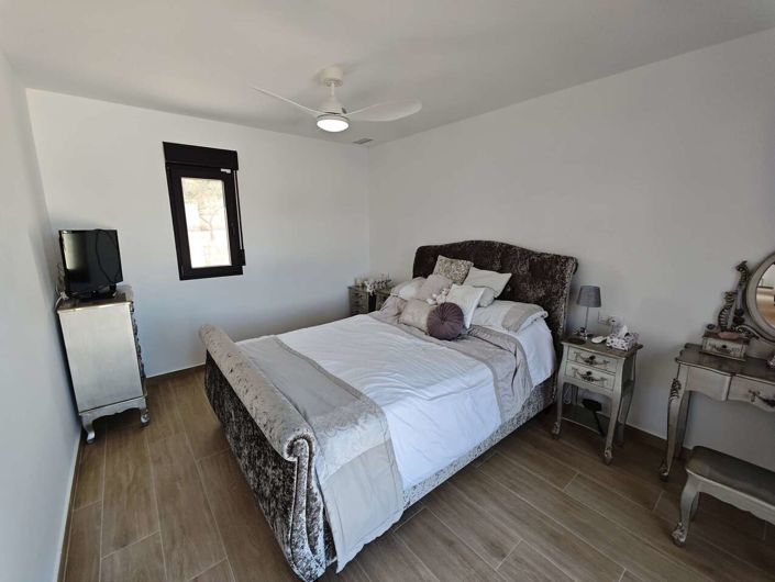 Image No.39-4 Bed Villa for sale