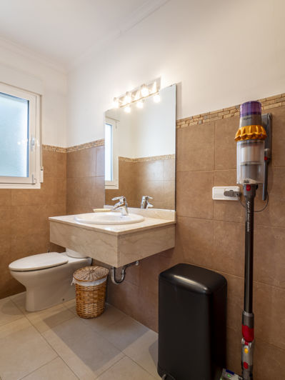 Image No.27-4 Bed Villa for sale