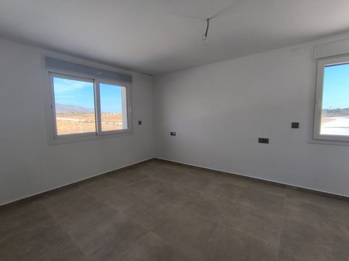 Image No.18-3 Bed Villa for sale