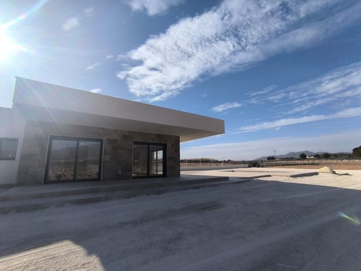 Image No.33-3 Bed Villa for sale