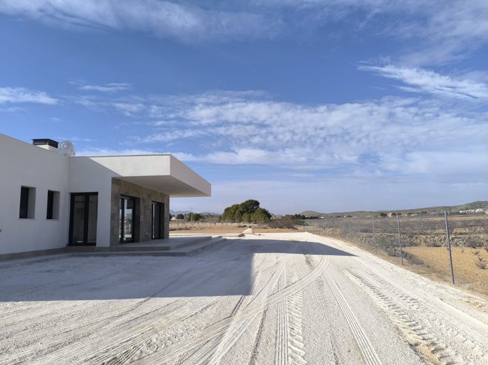 Image No.35-3 Bed Villa for sale