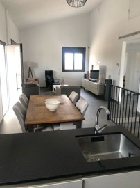 o1jclpuightng18d114es1epj126l28