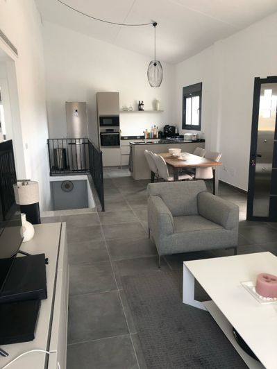 Image No.4-5 Bed Villa for sale
