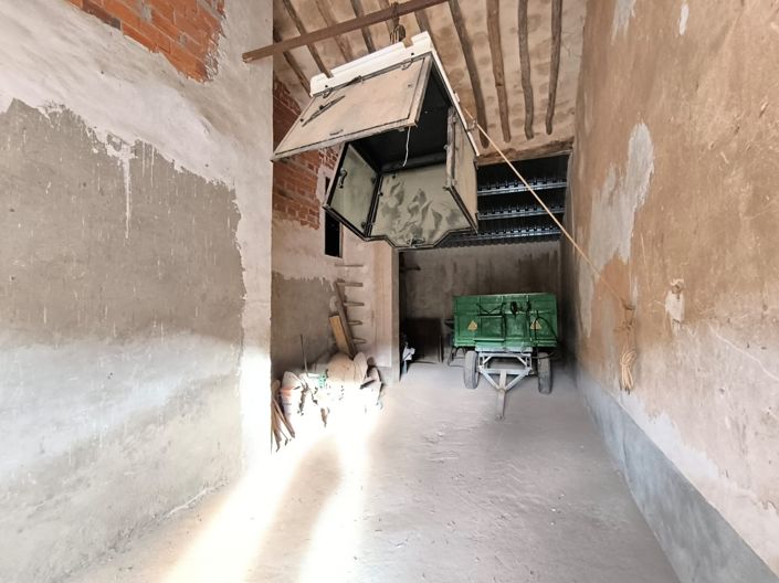 Image No.23-5 Bed Country House for sale