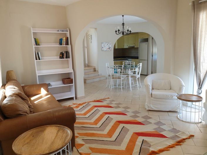 Image No.3-3 Bed Villa for sale