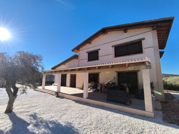 Image No.28-4 Bed Villa for sale