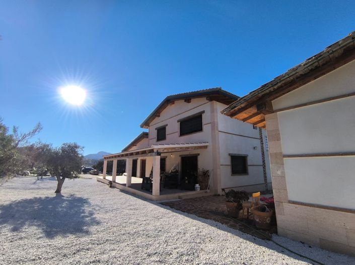 Image No.38-4 Bed Villa for sale