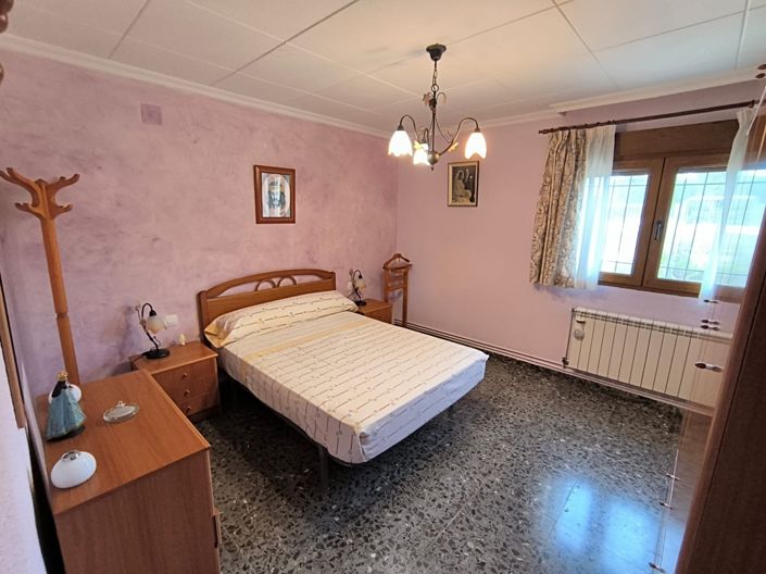 Image No.12-Villa de 3 chambres à vendre à Yecla