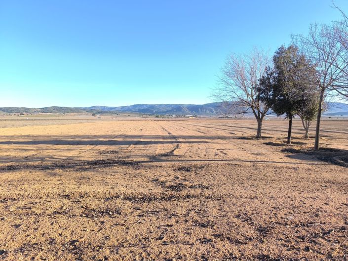 Image No.26-5 Bed Country House for sale