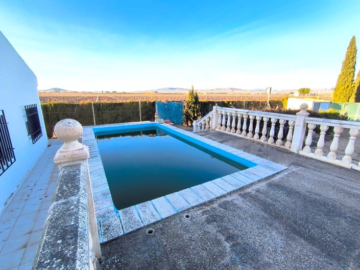 Image No.4-5 Bed Country House for sale