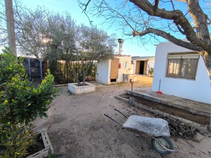 Image No.8-5 Bed Country House for sale