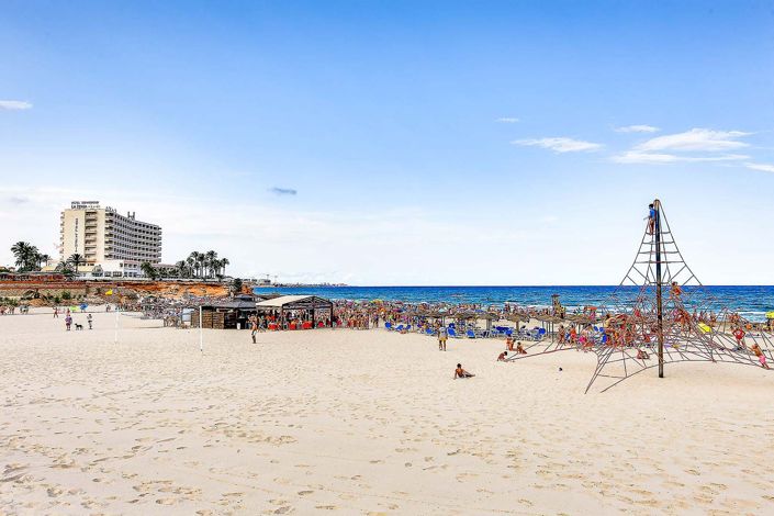 Image No.15-3 Bed Villa for sale