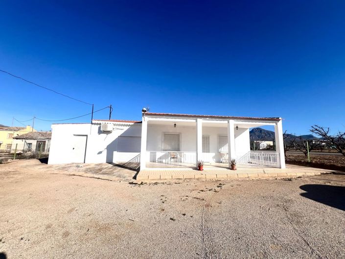 Image No.25-3 Bed Country House for sale