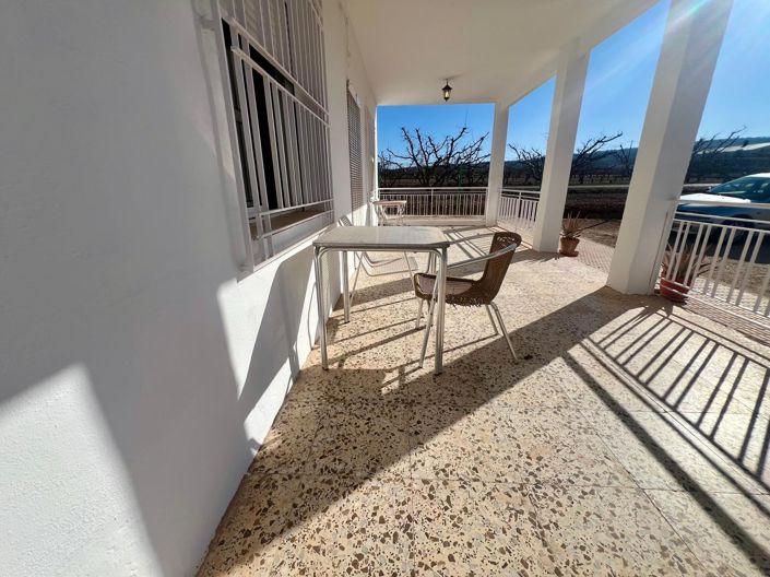 Image No.28-3 Bed Country House for sale