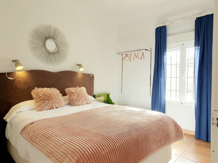 Image No.4-5 Bed Townhouse for sale