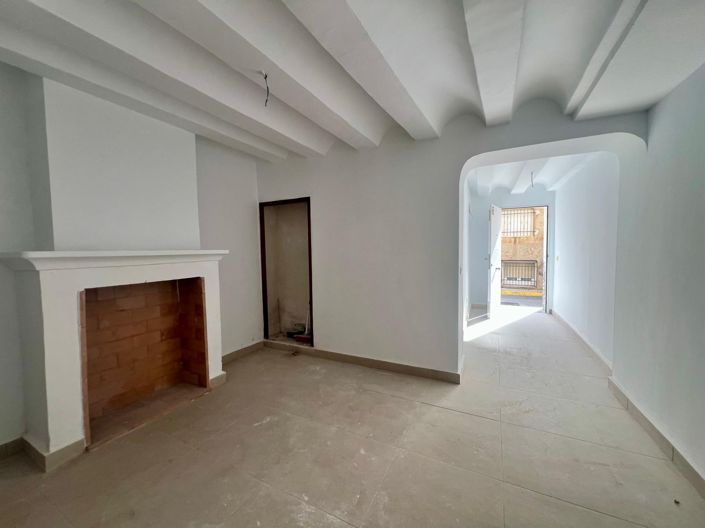 Image No.2-Maison de ville de 3 chambres à vendre à Pinoso