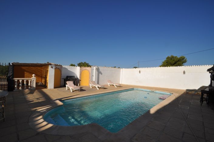 Image No.30-Maison de campagne de 8 chambres à vendre à Pinoso